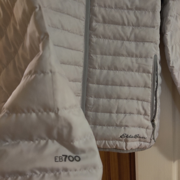 Eddie Bauer EB700 Jacket - Picture 2 of 3